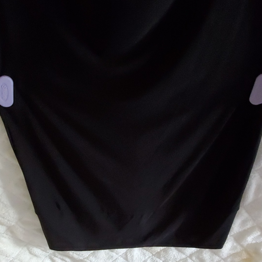 Dress - Picture 3 of 7